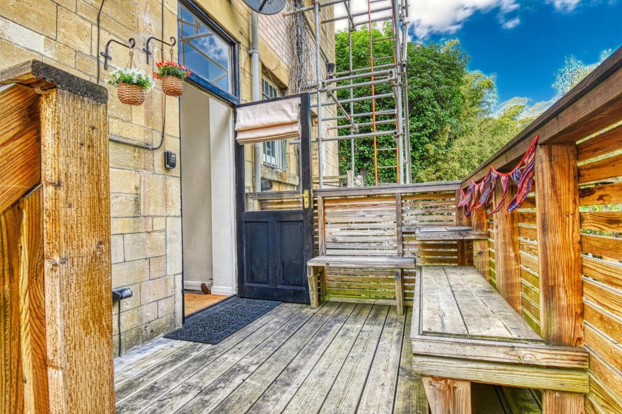 2 Bedroom Apartment In Bath City Centre With Garden & Free Parking Exterior foto